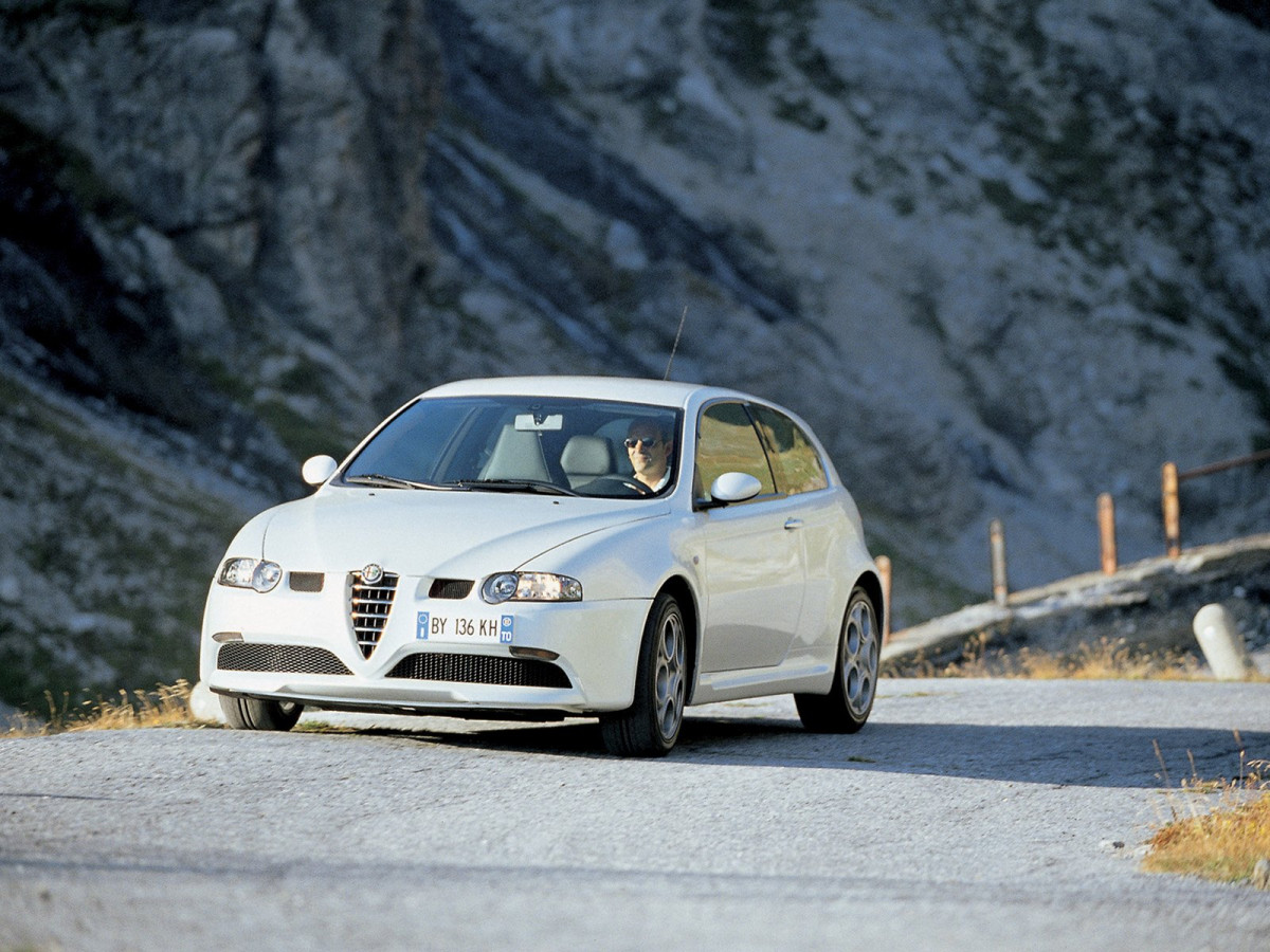 Alfa Romeo 147 GTA фото 9130