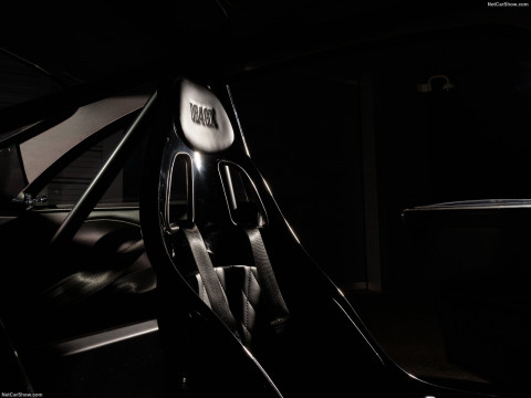 Aston Martin DB4 GT фото