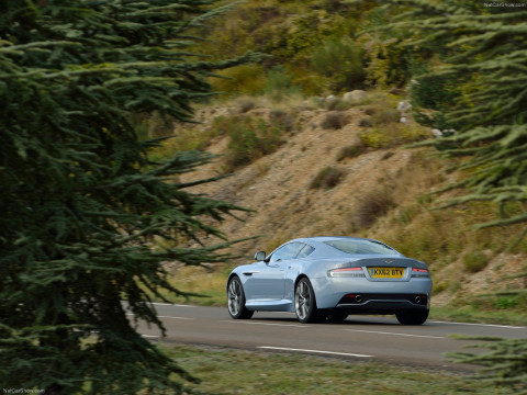 Aston Martin DB9 фото