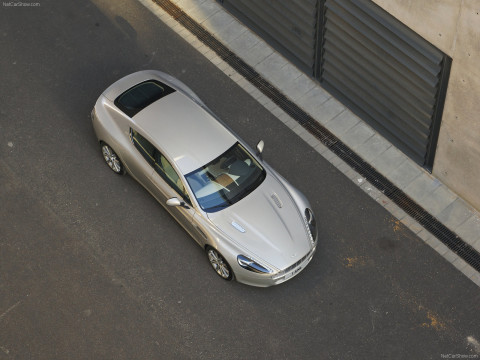 Aston Martin Rapide фото