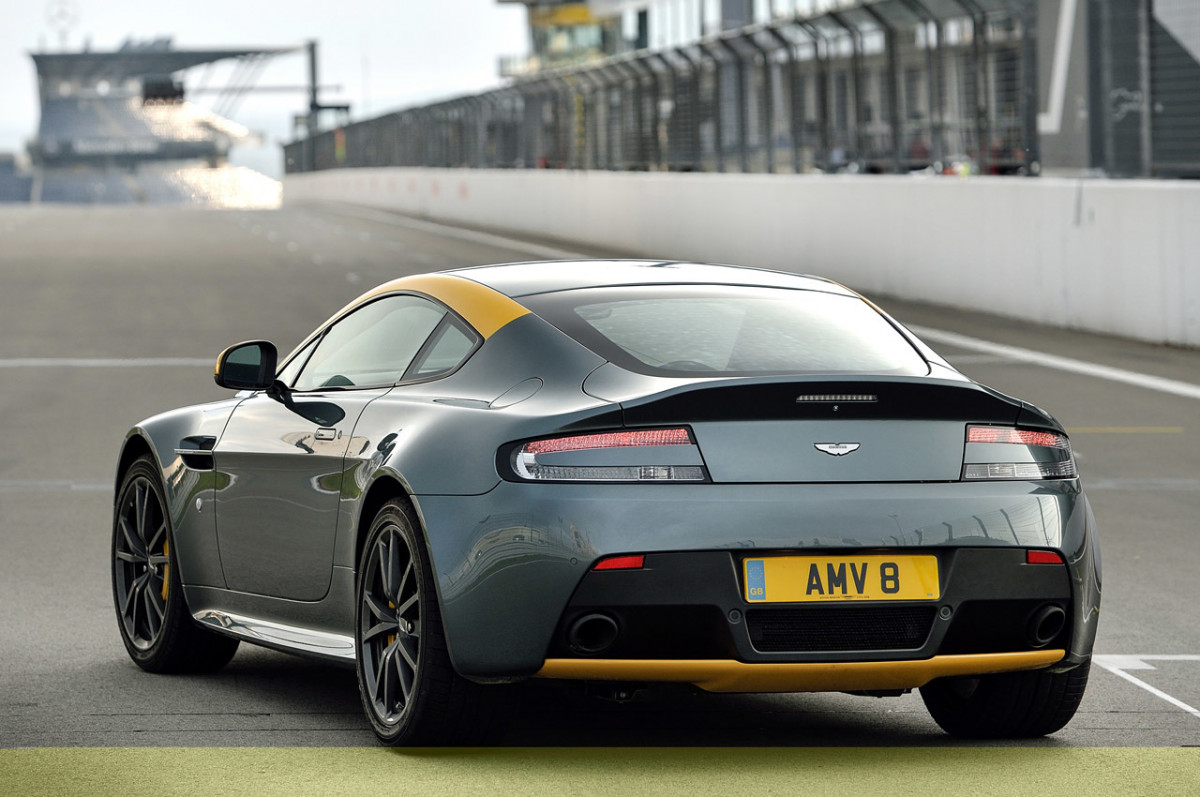 Aston Martin V8 Vantage GT фото 128782