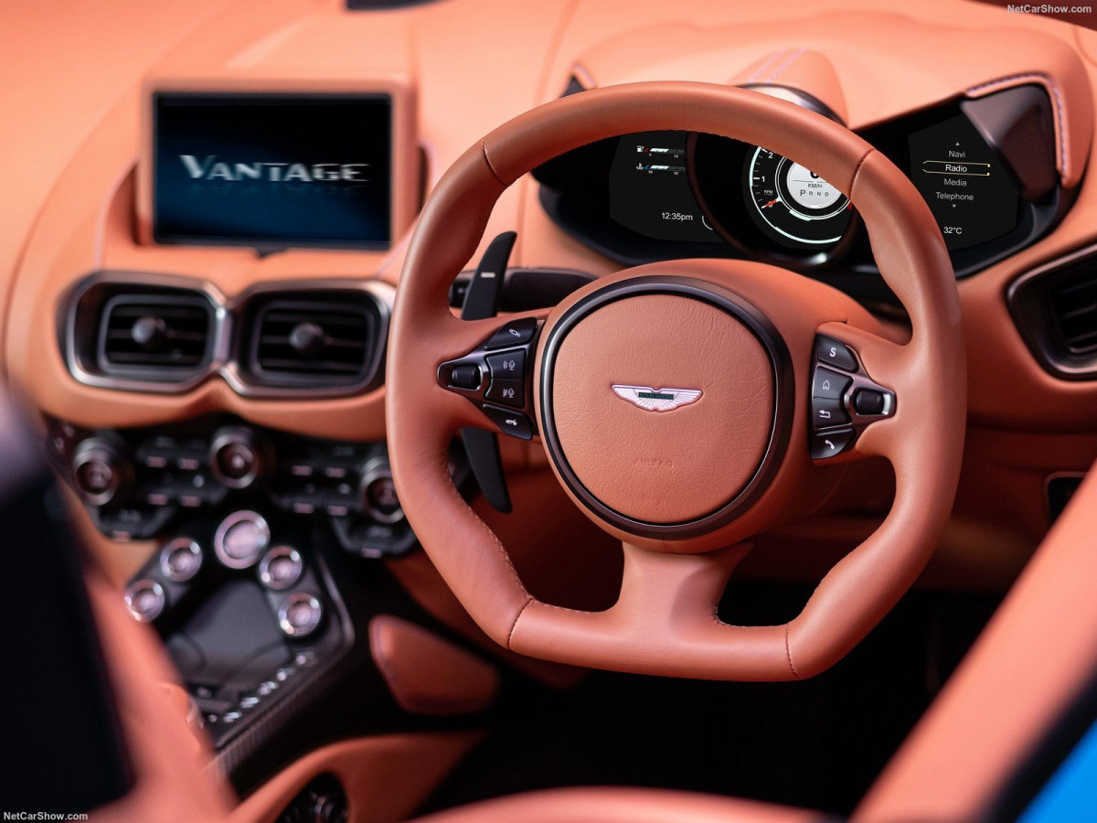 Aston Martin V8 Vantage Roadster фото 204082