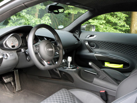 Audi R8 V8 фото