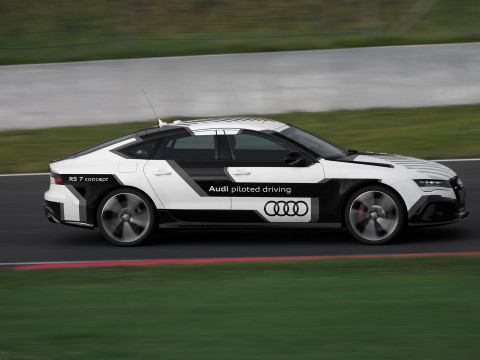 Audi RS7 Piloted Driving фото