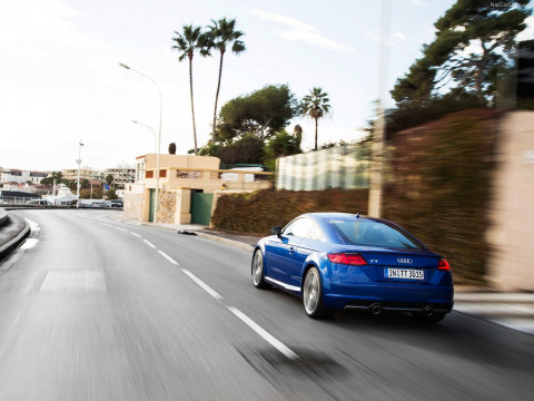 Audi TT фото