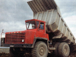 БелАЗ 540A фото