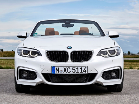 BMW 2-Series Convertible фото
