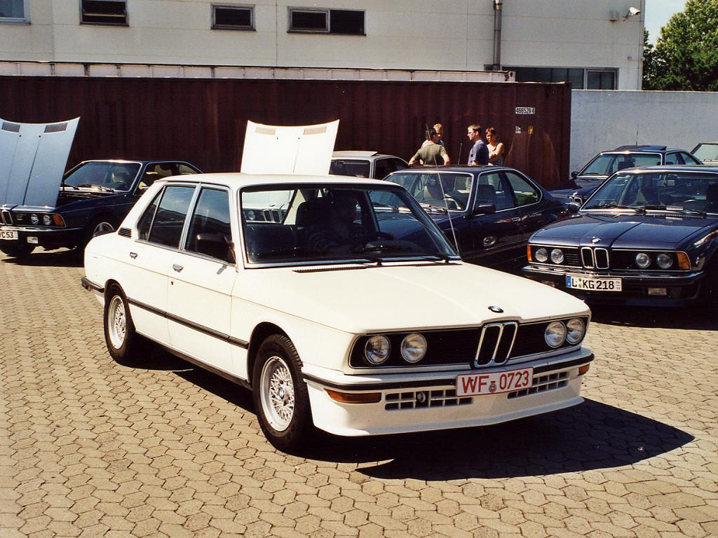 BMW 5-series E12 фото 36412