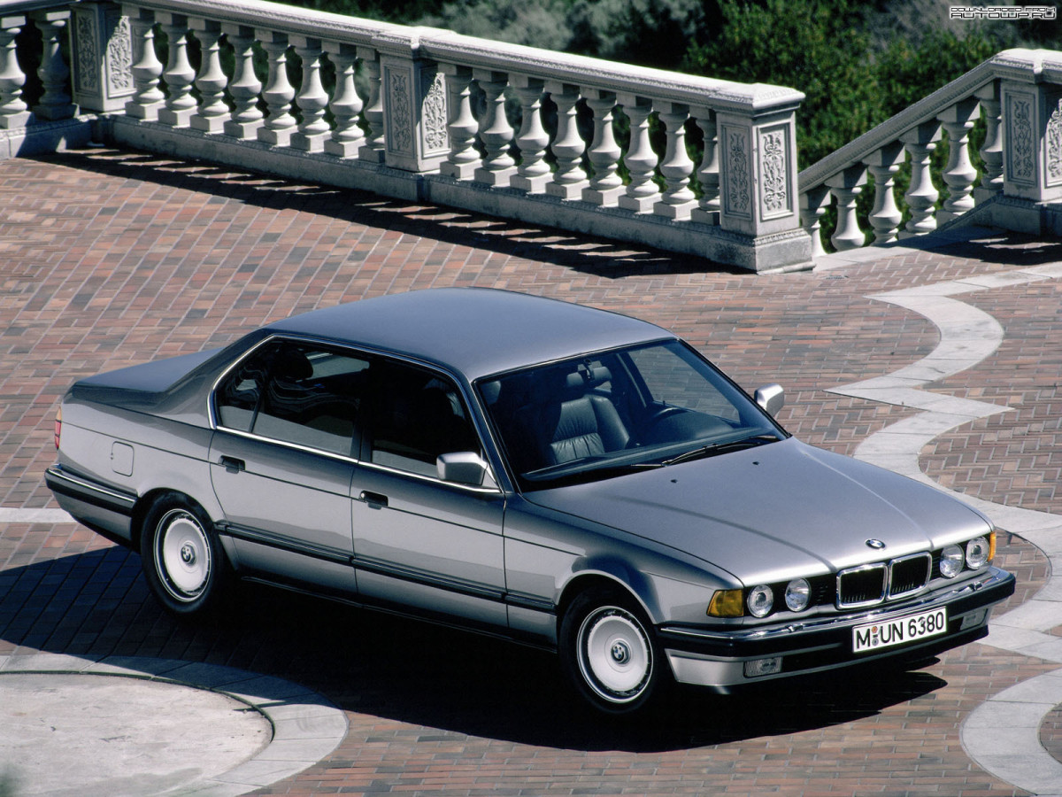 BMW 7-series E32 фото 64022