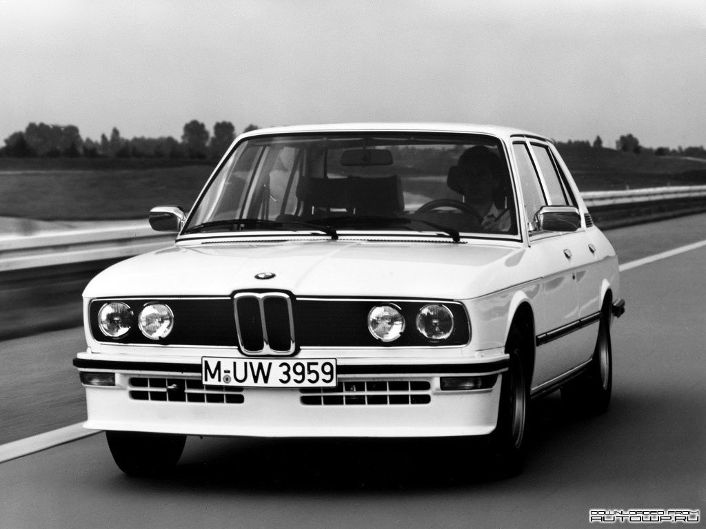 BMW M5 E12 фото 65908