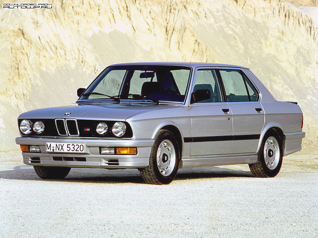 BMW M5 E28 фото 65911
