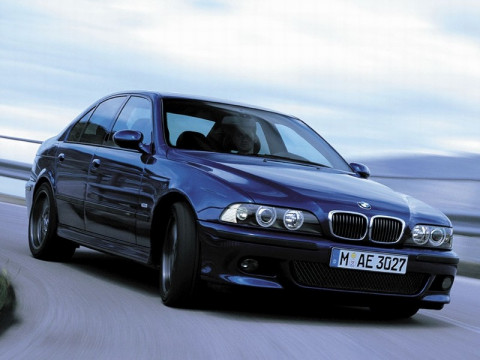 BMW M5 E39 фото