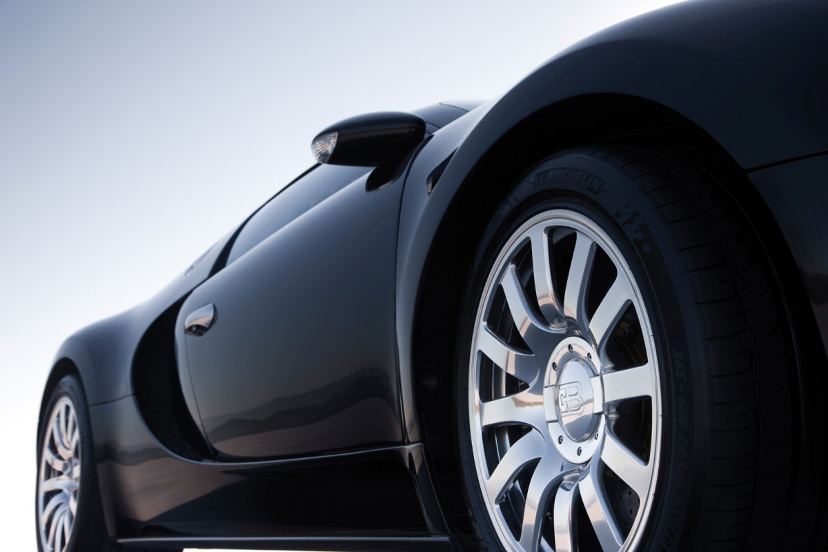 Bugatti Veyron фото 167647