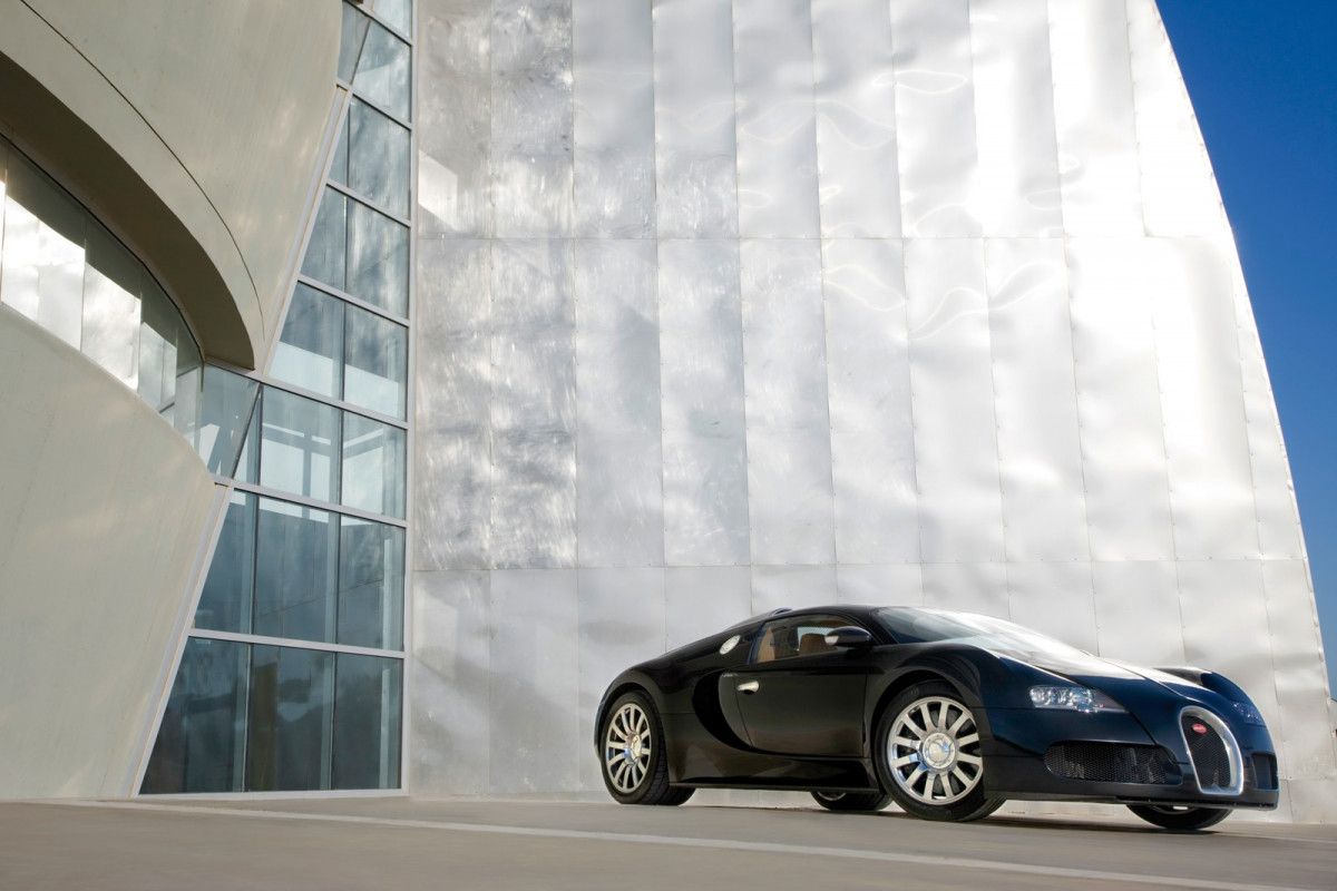 Bugatti Veyron фото 167654