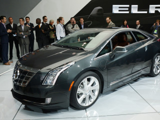 Cadillac ELR фото