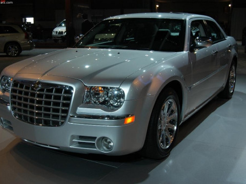 Chrysler 300M фото