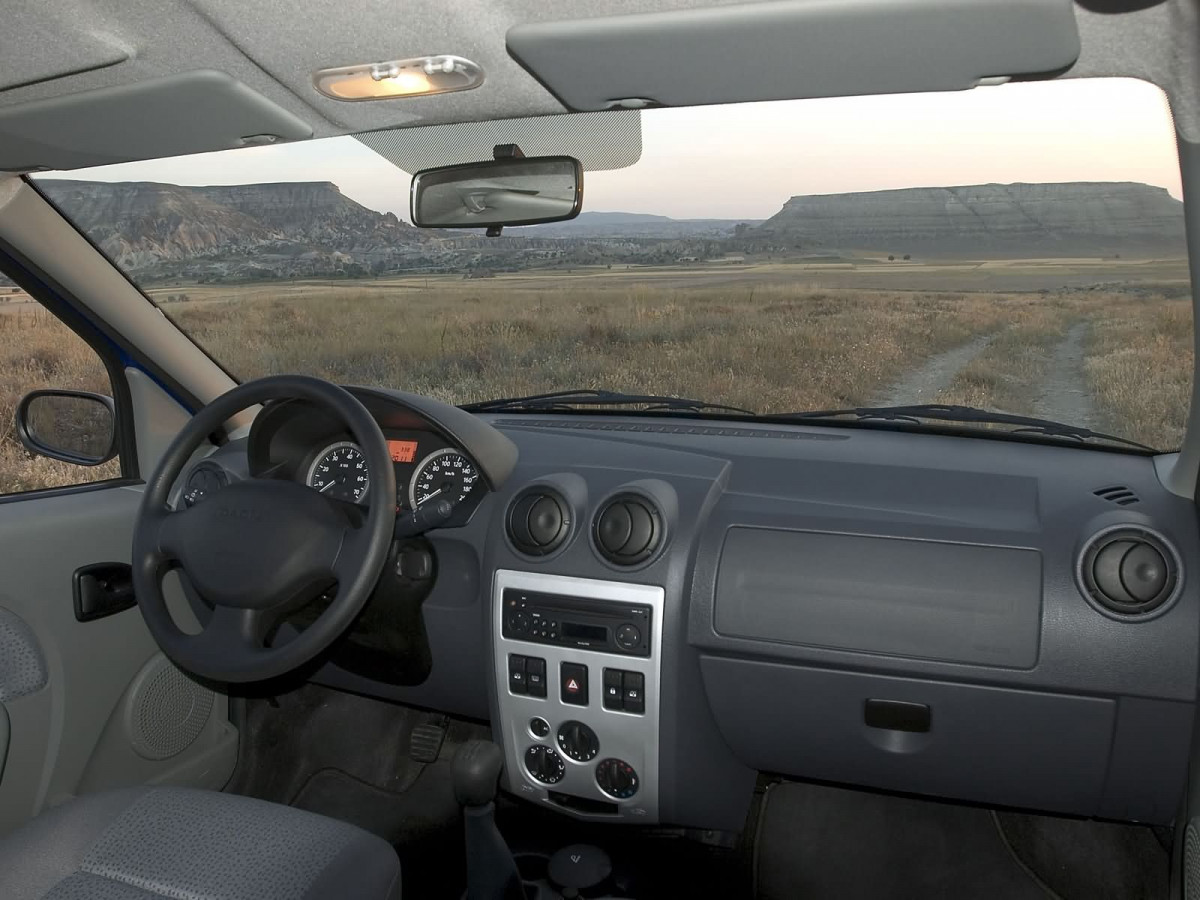 Dacia Logan 1.4 MPI фото 15536