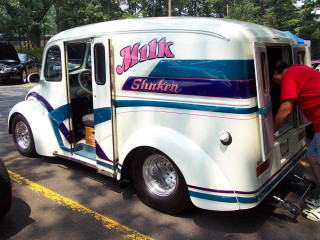 Divco Milk Truck фото