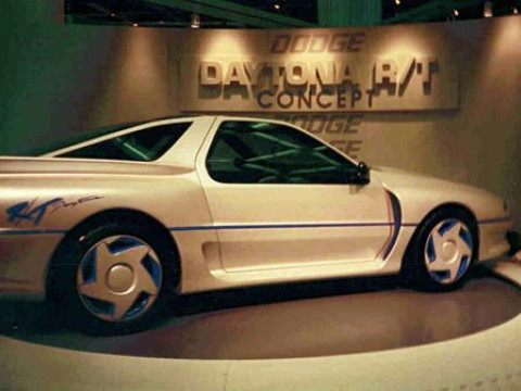 Dodge Daytona фото