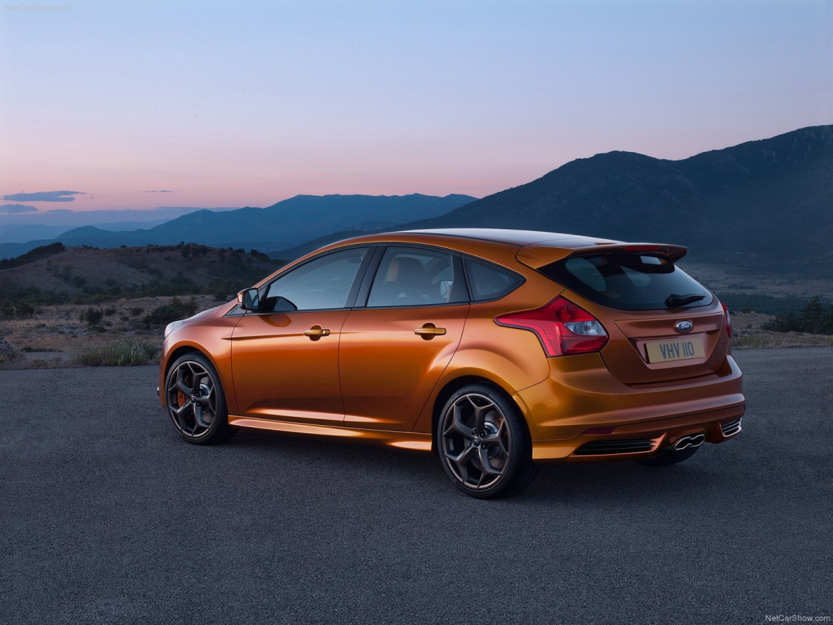Ford Focus ST фото 78900