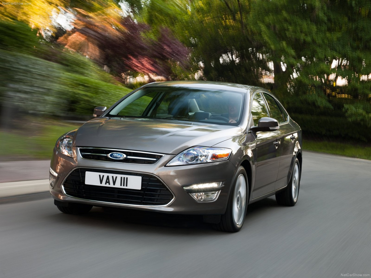 Ford Mondeo Hatchback фото 78533