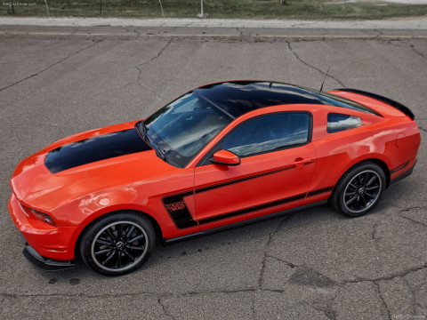 Ford Mustang Boss 302 фото