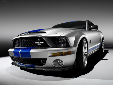 Ford Mustang Shelby GT500KR фото