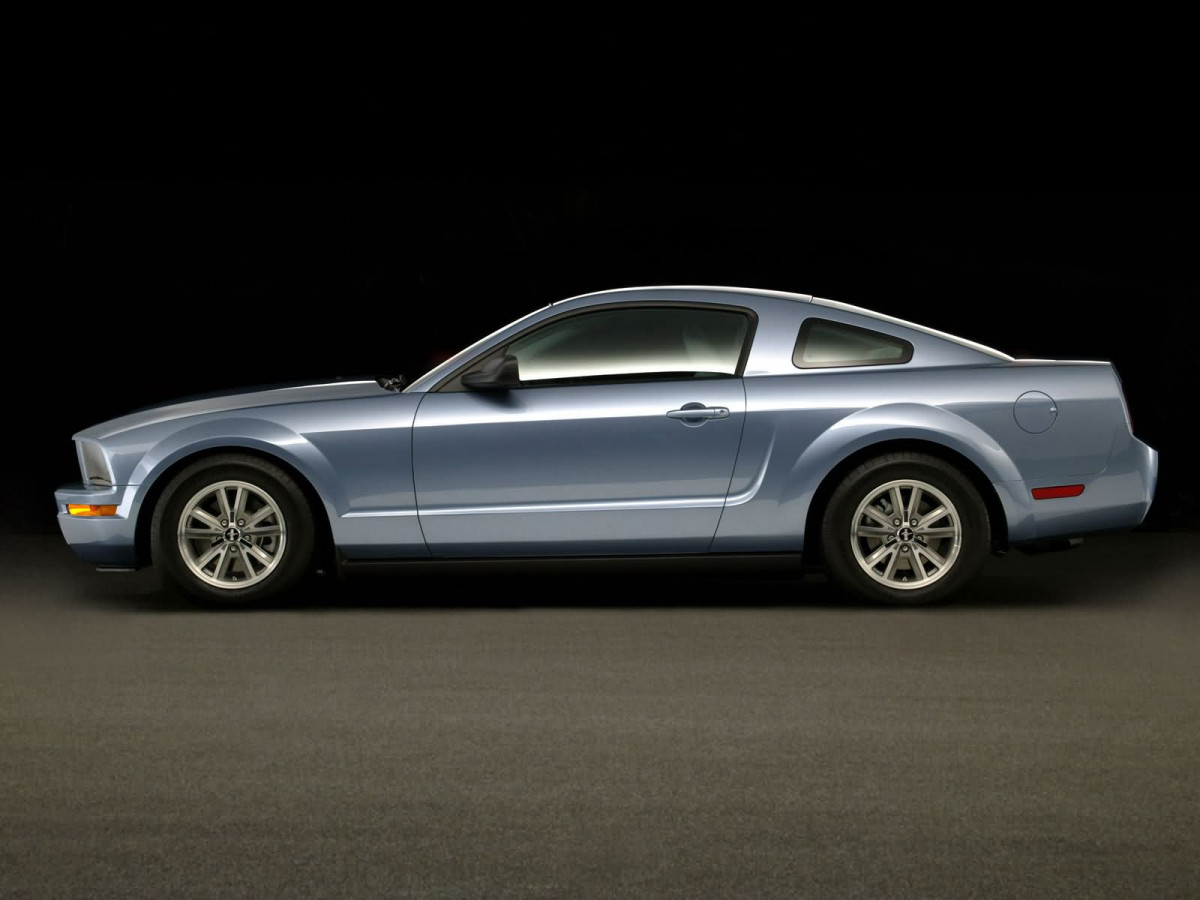 Ford Mustang фото 7567