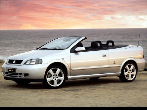 Holden Astra Convertible фото