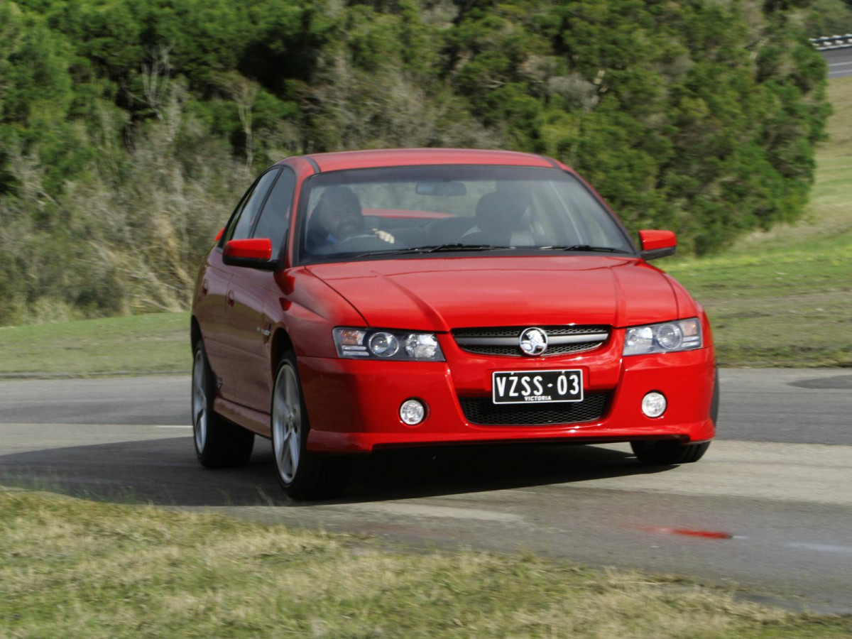 Holden Commodore SS VZ фото 14539