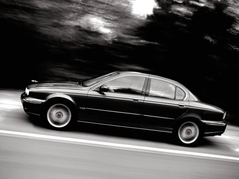 Jaguar X-Type фото