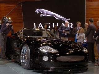 Jaguar XK-RS фото