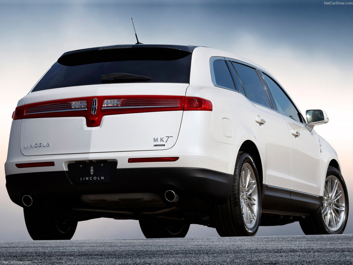 Lincoln MKT фото 90154