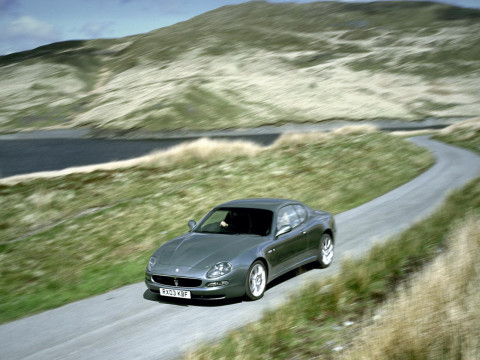 Maserati Coupe фото