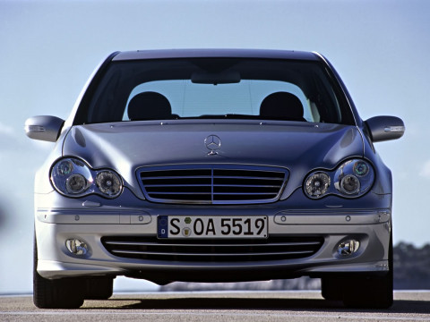 Mercedes-Benz C-Class W203 фото