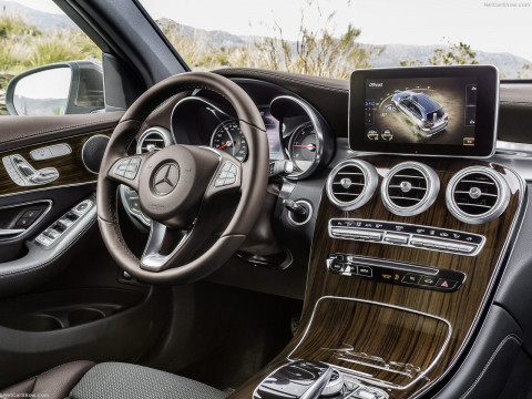 Mercedes-Benz GLC фото