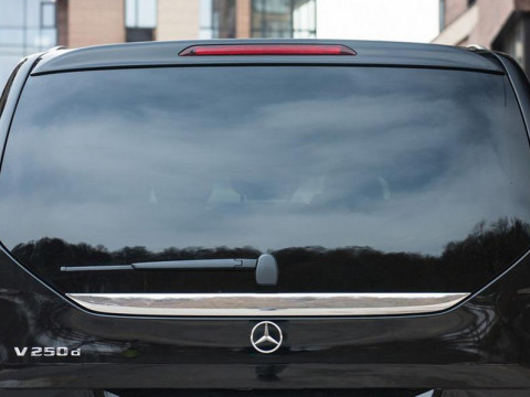 Mercedes-Benz V-Class фото