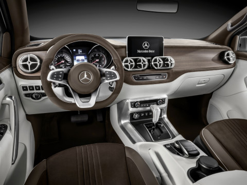 Mercedes-Benz X-Class фото