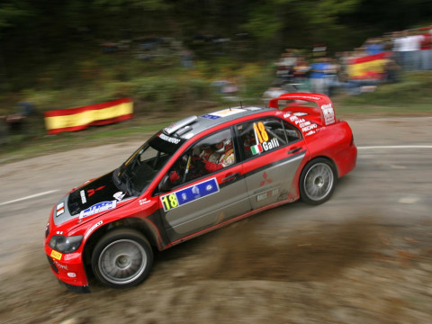 Mitsubishi Lancer WRC фото