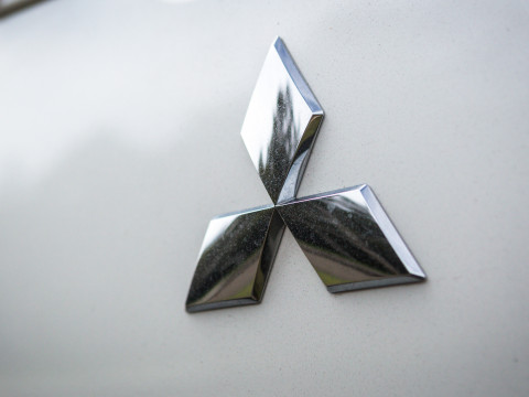 Mitsubishi Triton фото