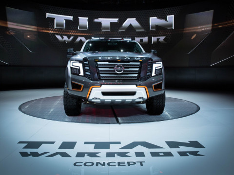 Nissan Titan фото