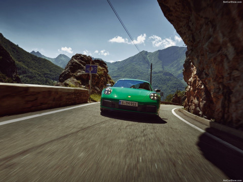 Porsche 911 Carrera фото