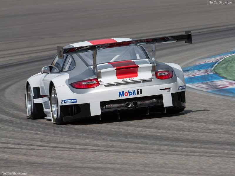 Porsche 911 GT3 R фото 103440