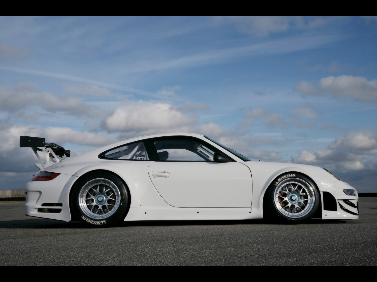 Porsche 911 GT3 RSR фото 53178