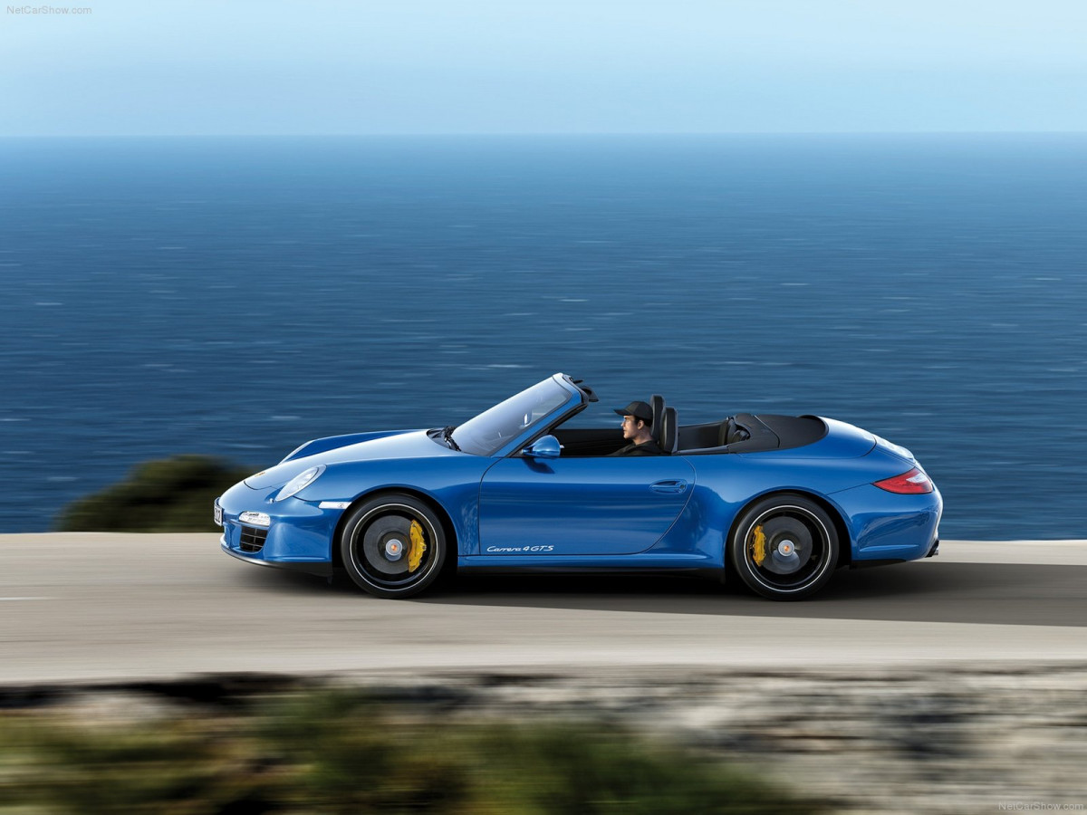 Porsche 911 GTS фото 83617