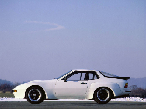 Porsche 924 фото