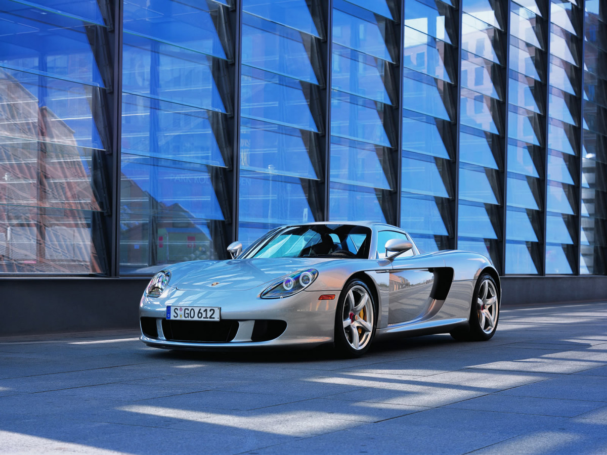 Porsche Carrera GT фото 14328