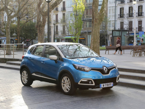 Renault Captur фото