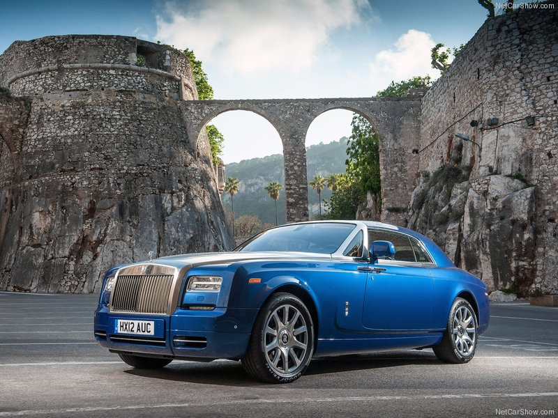 Rolls-Royce Phantom Coupe фото 102018