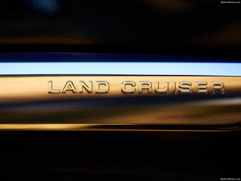Toyota Land Cruiser фото